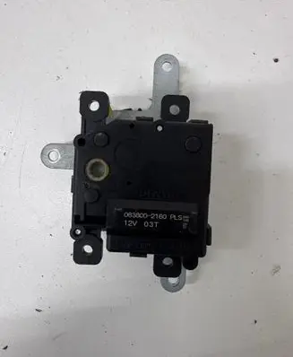 Toyota Avensis T270 Air flap motor/actuator 0638002160