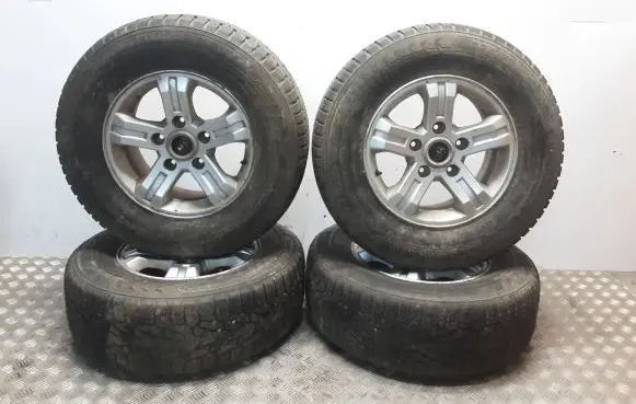 KIA Sorento R16 alloy rim 