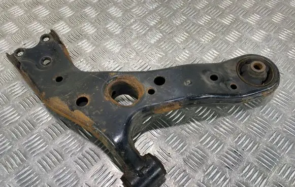Toyota Auris E180 Front lower control arm/wishbone