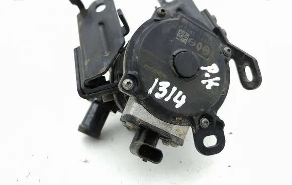 Renault Megane E-Tech Electric auxiliary coolant/water pump 215815MP0A GEPM62A00 202405130