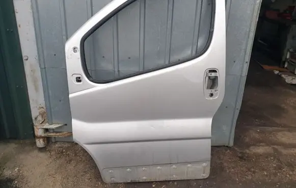 Nissan Primastar Front door 8010100Q0C
