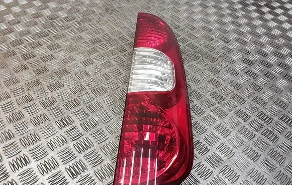 Rear/tail lights