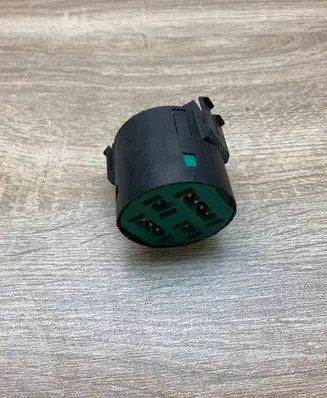 BMW 5 E39 Horn signal 8360995