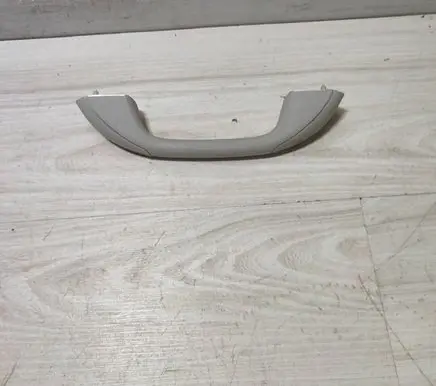 Dacia Duster II Rear interior roof grab handle