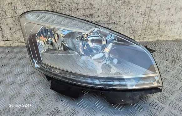 Headlight/headlamp
