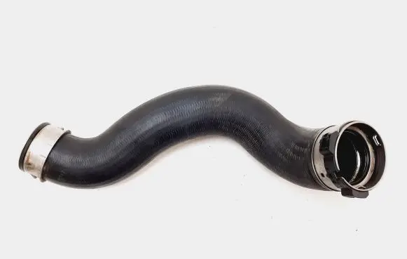 Mercedes-Benz CLS C218 X218 Intercooler hose/pipe S20870A