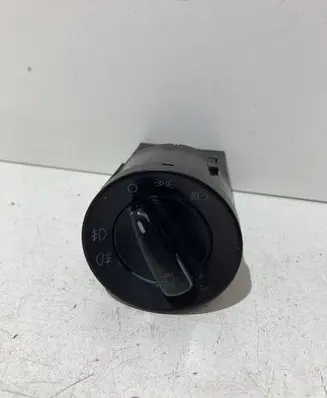 Volkswagen PASSAT B5 Light switch 3B0941531C