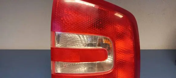 Skoda Octavia Mk2 (1Z) Rear/tail lights 27592202
