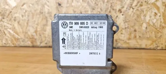 Volkswagen Touran I Airbag control unit/module 1t0909605