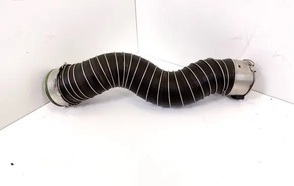 Intercooler hose/pipe