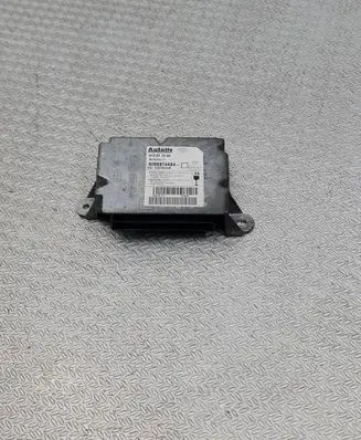Renault Megane II Airbag control unit/module 610627800 8200874484