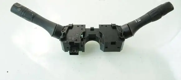 Wiper turn signal indicator stalk/switch