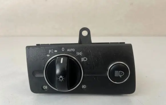 Mercedes-Benz E W211 Light switch 2115450104 04056035