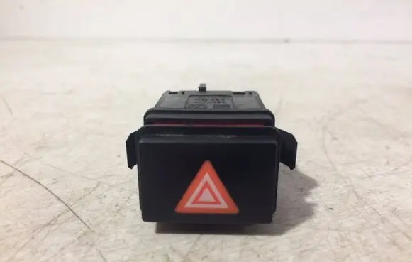 Porsche Cayenne (9PA) Hazard light switch 7L5953235A