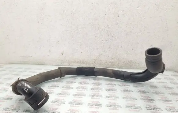 Volkswagen Touran I Engine coolant pipe/hose 1K0122291L