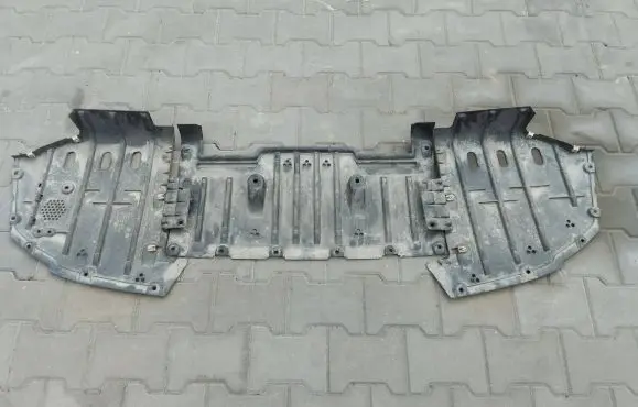 BMW iX Rear underbody cover/under tray 21105310 7932077
