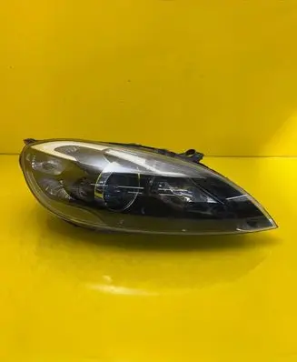 Volvo V40 Headlight/headlamp 31283333