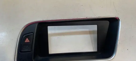 Audi Q5 SQ5 Radio/GPS head unit trim 8R2857186C