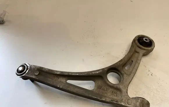 KIA Niro Front lower control arm/wishbone 54501AT000