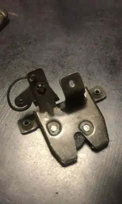 BMW 3 E36 Tailgate/trunk/boot lock/catch/latch 1960861