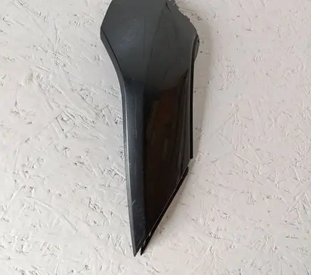 Front bumper lip