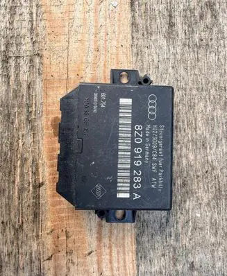 Audi A4 S4 B7 8E 8H Parking PDC control unit/module 8Z0919283A