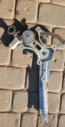 Toyota Hilux (AN10, AN20, AN30) Rear door window regulator with motor