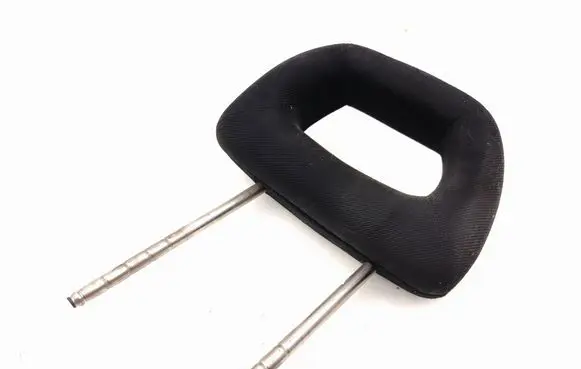 Volkswagen New Beetle Front seat headrest 