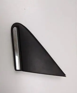 Toyota Avensis T250 Fender grill 