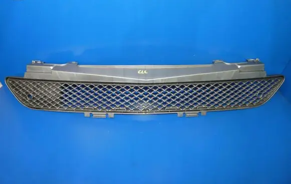 Mercedes-Benz CLC CL203 Front bumper lower grill