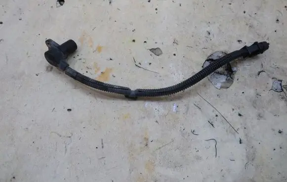 Hyundai i30 Crankshaft position sensor 39180-2A620
