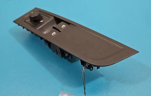 Skoda Scala Electric window control switch 5G0959858D IMPRK1538049