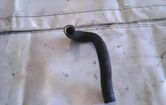 Volvo S80 Engine coolant pipe/hose