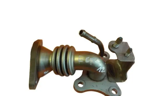 Mazda CX-5 EGR valve line/pipe/hose 