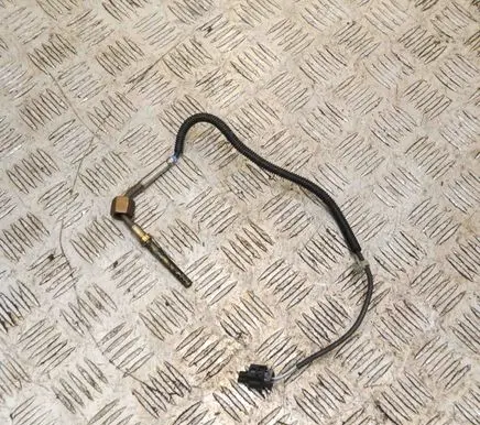 Mercedes-Benz C W205 Oil temperature sensor A0081532728