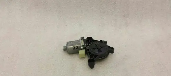Audi A3 S3 8V Front door window regulator motor 5Q0959801B