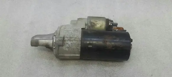 Mercedes-Benz CLS C219 Starter motor A0061510501