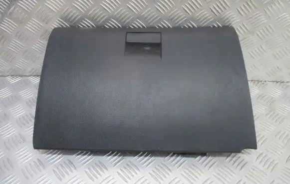 Hyundai Getz Glove box