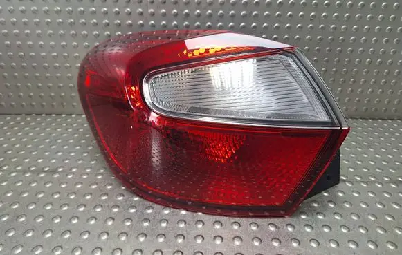 Hyundai i10 Rear/tail lights S27725504 92401K7000