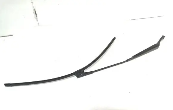 Volkswagen Touran I Windshield/front glass wiper blade 1T0955409A
