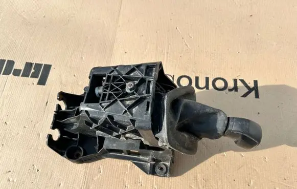 Peugeot Rifter Gear shifter/selector 1000470000