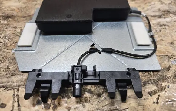 Mercedes-Benz CL C216 Radio antenna A2168201375