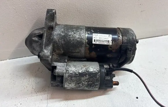 Opel Zafira B Starter motor 55353857 M001T30071