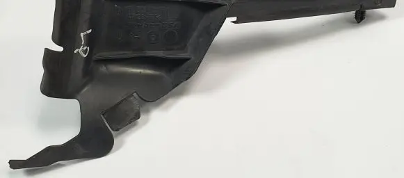Mercedes-Benz ML W164 Radiator trim 1645001516