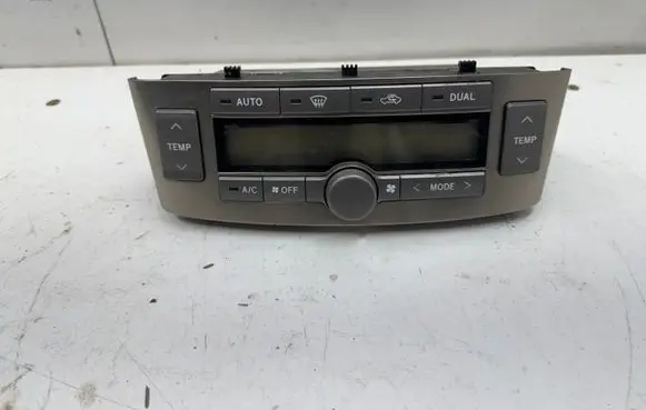 Toyota Avensis T250 Climate control unit 5590205050G