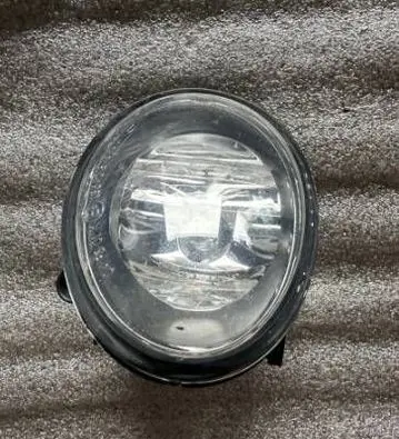 Mercedes-Benz Sprinter W907 W910 Front fog light A9109062500 3202001556