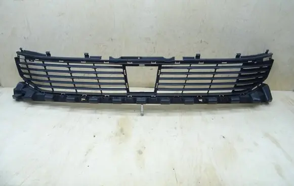 Peugeot 508 II Front bumper lower grill 9813566377