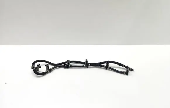 BMW 5 E60 E61 Fuel return line/hose 7799869 779986902 13537799869