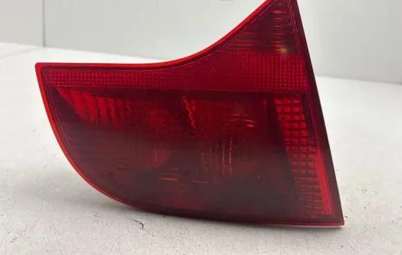 Audi A4 S4 B7 8E 8H Tailgate rear/tail lights 8E9945093 749001 484501