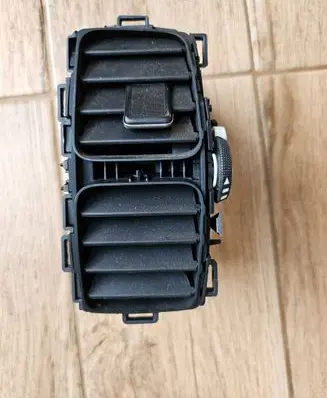 Citroen C5 Aircross Dash center air vent grill 9817118477 M10208000